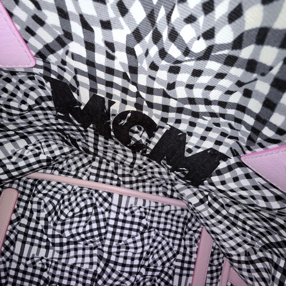MCM powder pink tote. - Picture 12 of 17